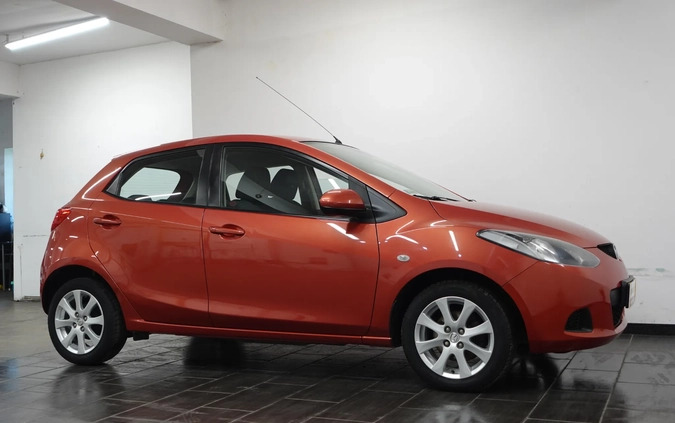 Mazda 2 cena 15900 przebieg: 137747, rok produkcji 2007 z Pułtusk małe 781